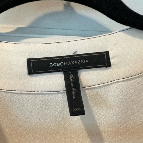 BCBG Ivory 3/4 length sleeve dress - Picture 2 of 3